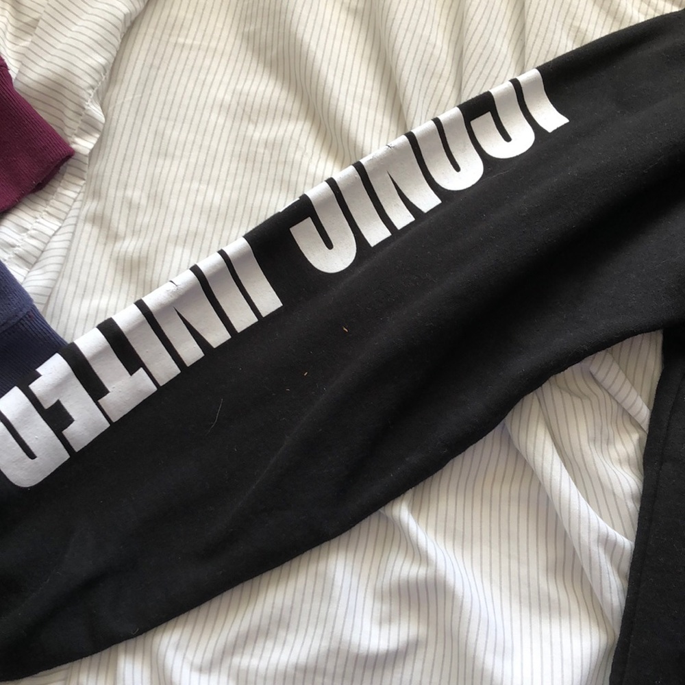 hoodie - Picture 3 of 5